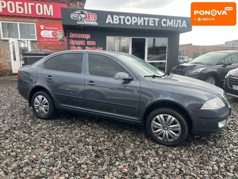 Skoda Octavia, 2008 г., Бензин, 300 тыс. км, Седан, Серый, Смела AT-10413200 фото