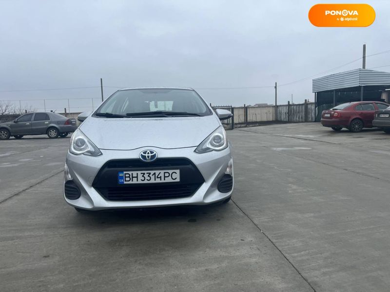 Toyota Prius C, 2015, Гибрид (HEV), 1.5 л., 115 тыс. км, Хетчбек, Серый, Одесса Cars-Pr-60445 фото