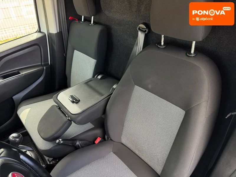 Fiat Doblo, 2021 р., Бензин, 206 тис. км, Універсал, Білий, Умань AT-10426350 фото