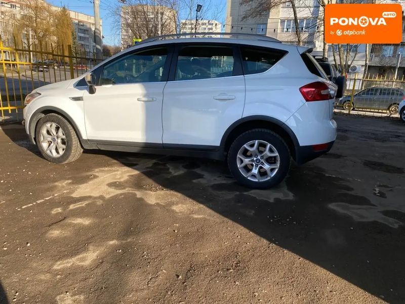 Ford Kuga, 2010 р., Дизель, 299 тис. км, Позашляховик / Кросовер, Білий, Львів AT-10402388 фото