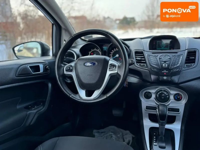 Ford Fiesta, 2015 р., Бензин, 145 тис. км, Седан, Сірий, Дрогобич AT-10410096 фото