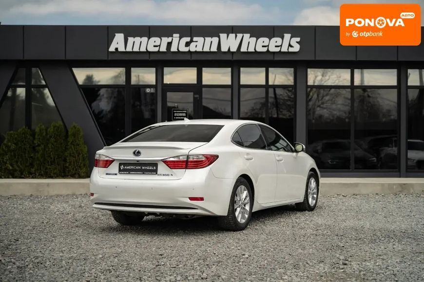 Lexus ES, 2014 р., Гібрид (HEV), 178 тис. км, Седан, Білий, Чернівці AT-10415693 фото