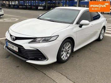 Toyota Camry, 2023 р., Бензин, 29 тис. км, Седан, Білий, Київ AT-10404743 фото