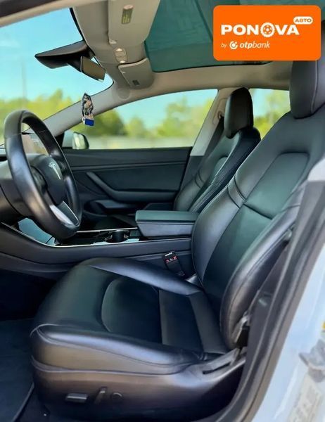 Tesla Model 3, 2019 г., Електро, 77 тыс. км, Седан, Белый, Днепр (Днепропетровск) AT-10402389 фото