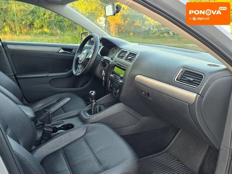 Volkswagen Jetta, 2014 г., Бензин, 172 тыс. км, Седан, Серый, Хмельницкий AT-10402801 фото