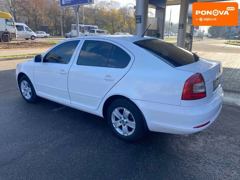 Skoda Octavia, 2011 г., Газ пропан-бутан / Бензин, 195 тыс. км, Лифтбек, Белый, Николаев AT-10404893 фото