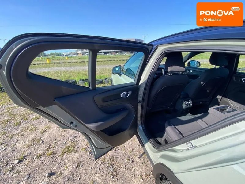 Volvo XC40, 2023 р., Електро, 70 тис. км, Позашляховик / Кросовер, Зелений, Львів AT-10400701 фото