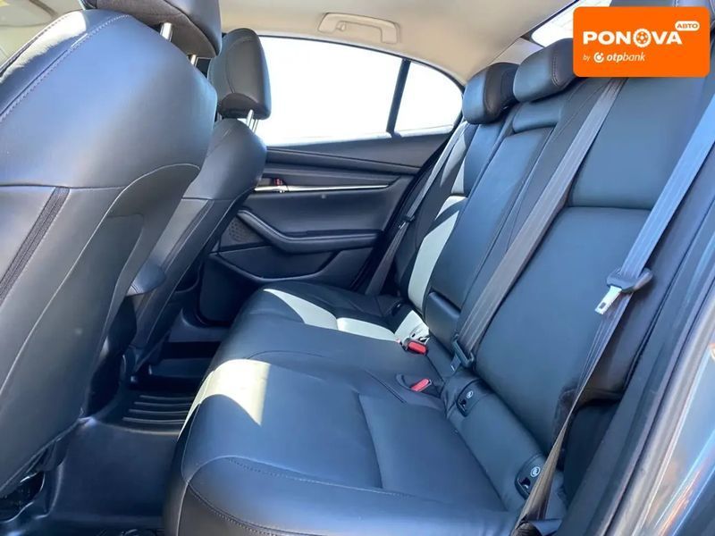 Mazda 3, 2022 р., Бензин, 38 тис. км, Седан, Сірий, Львів AT-10417099 фото