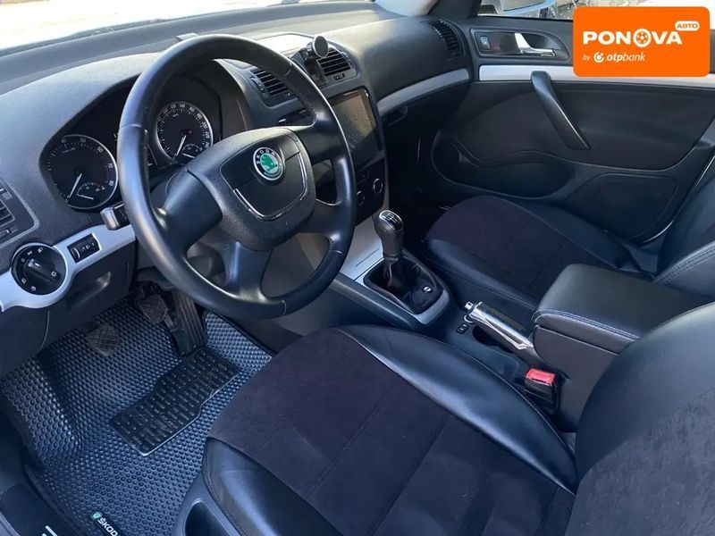 Skoda Octavia, 2011 г., Газ пропан-бутан / Бензин, 195 тыс. км, Лифтбек, Белый, Николаев AT-10404893 фото