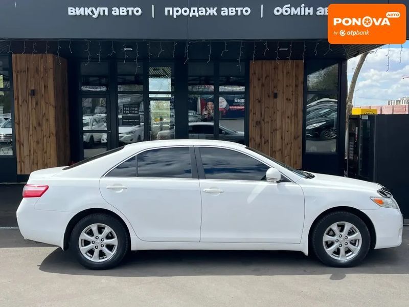 Toyota Camry, 2010 р., Газ пропан-бутан / Бензин, 250 тис. км, Седан, Білий, Вінниця AT-10416143 фото