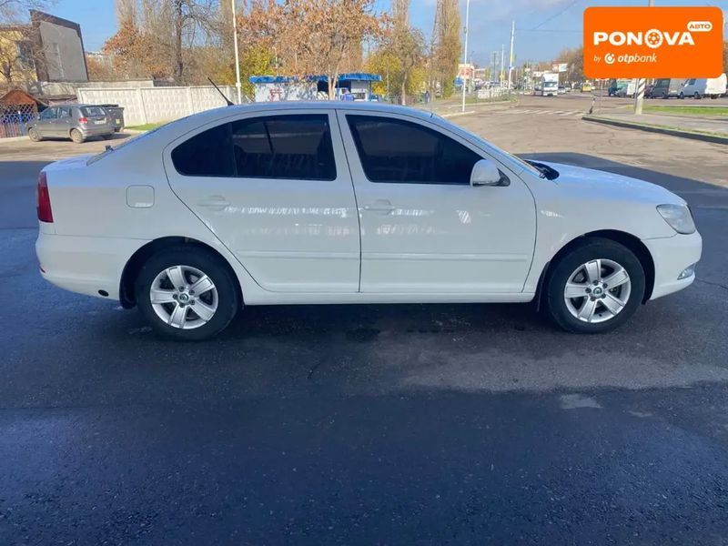 Skoda Octavia, 2011 г., Газ пропан-бутан / Бензин, 195 тыс. км, Лифтбек, Белый, Николаев AT-10404893 фото