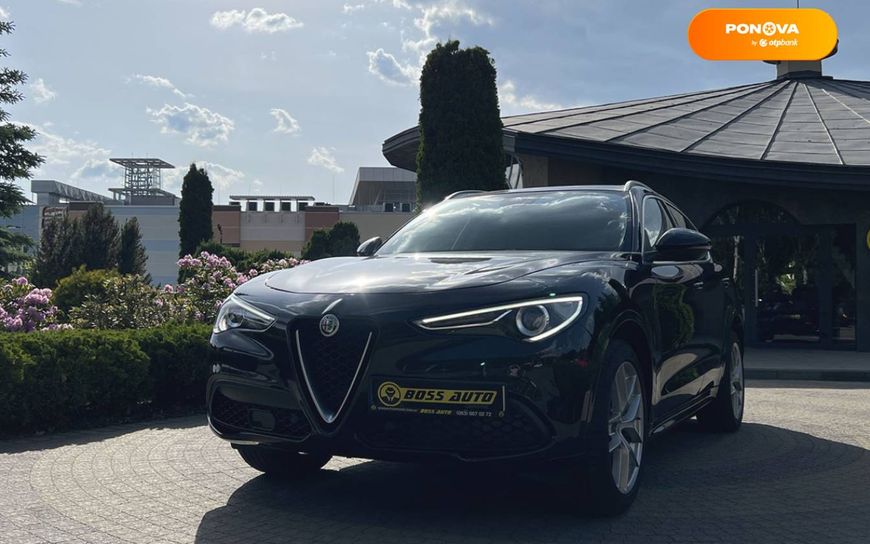 Alfa Romeo Stelvio, 2017, Бензин, 2 л., 107 тис. км, Позашляховик / Кросовер, Чорний, Львів 50495 фото