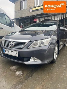 Toyota Camry, 2014 г., Газ пропан-бутан / Бензин, 263 тыс. км, Седан, Серый, Косів AT-10408742 фото