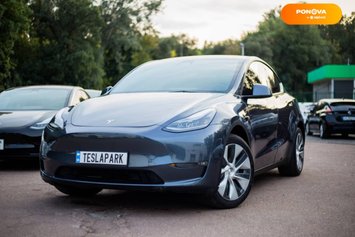 Tesla Model Y, 2022, Електро, 4 тис. км, Позашляховик / Кросовер, Сірий, Київ 109971 фото