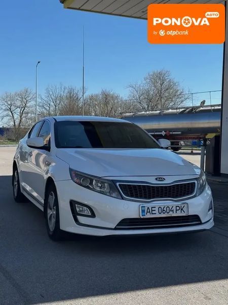 Kia Optima, 2014 г., Гібрид (MHEV), 113 тыс. км, Седан, Белый, Днепр (Днепропетровск) AT-10417144 фото