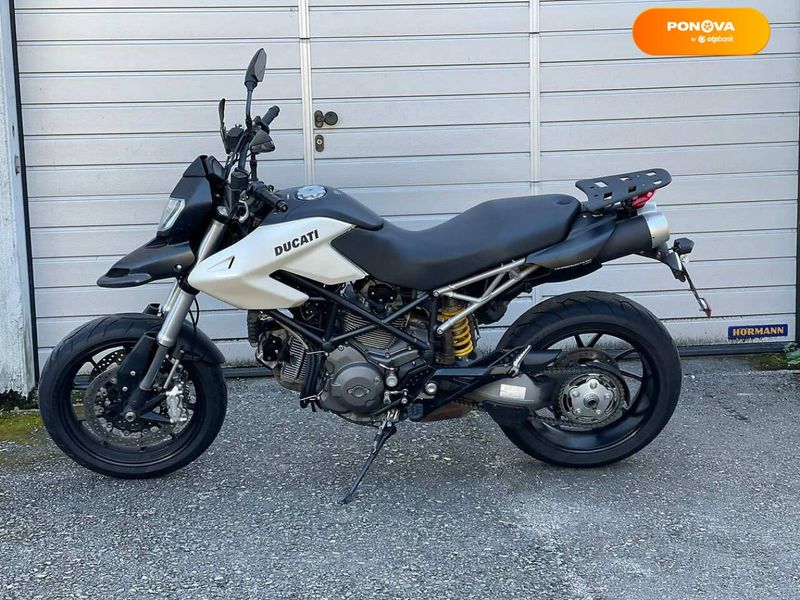 Ducati Hypermotard, 2010, Бензин, 800 см³, 46 тыс. км, Мотоцикл Супермото (Motard), Белый, Чернигов moto-37568 фото