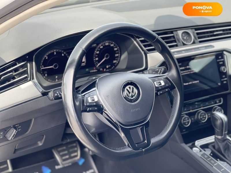 Volkswagen Passat Alltrack, 2018, Дизель, 2 л., 175 тыс. км, Универсал, Белый, Ровно 46028 фото