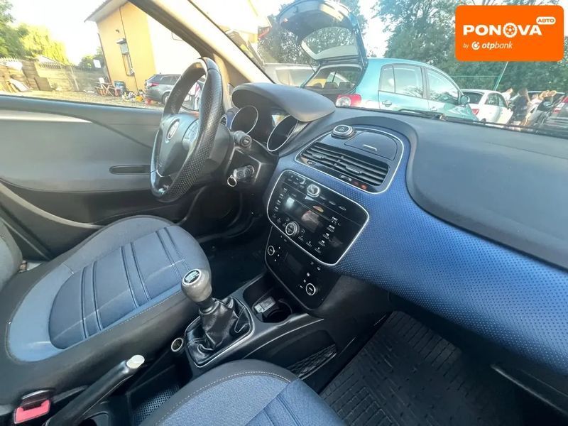Fiat Punto, 2010 р., Дизель, 218 тис. км, Хетчбек, Сірий, Коломия AT-10400958 фото