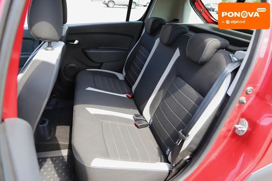 Renault Sandero StepWay, 2017 р., Бензин, 68 тис. км, Хетчбек, Червоний, Київ AT-10419119 фото