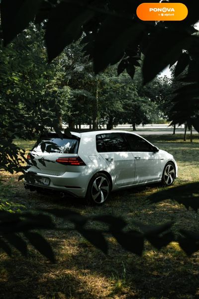 Volkswagen Golf GTI, 2020, Бензин, 1.98 л., 34 тис. км, Хетчбек, Білий, Київ 103700 фото