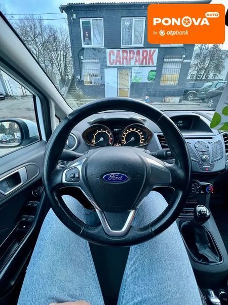 Ford Fiesta, 2016 р., Бензин, 112 тис. км, Хетчбек, Білий, Кам'янське (Дніпродзержинськ) AT-10406619 фото