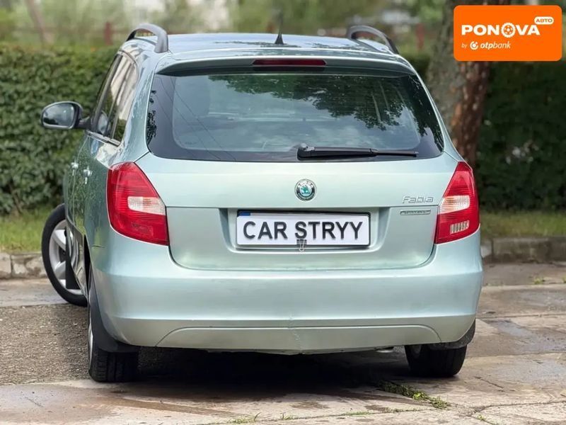 Skoda Fabia, 2010 р., Дизель, 270 тис. км, Універсал, Сірий, Стрий AT-10425346 фото