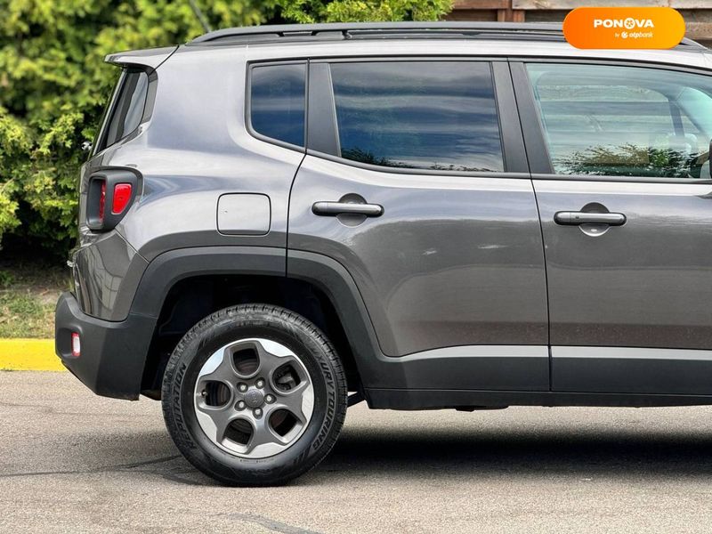 Jeep Renegade, 2016, Бензин, 2.36 л., 95 тис. км, Позашляховик / Кросовер, Сірий, Київ 107216 фото