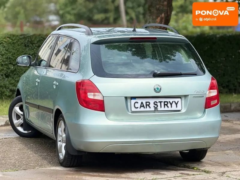 Skoda Fabia, 2010 р., Дизель, 270 тис. км, Універсал, Сірий, Стрий AT-10425346 фото