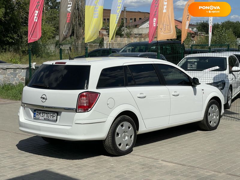 Opel Astra, 2010, Бензин, 1.8 л., 127 тис. км, Універсал, Білий, Бердичів 110837 фото