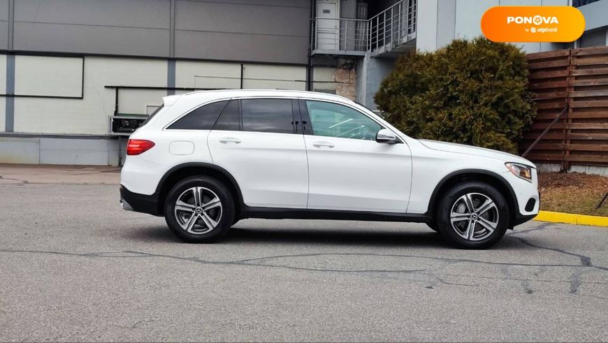 Mercedes-Benz GLC-Class, 2018, Бензин, 1.99 л., 77 тис. км, Позашляховик / Кросовер, Білий, Київ 46438 фото