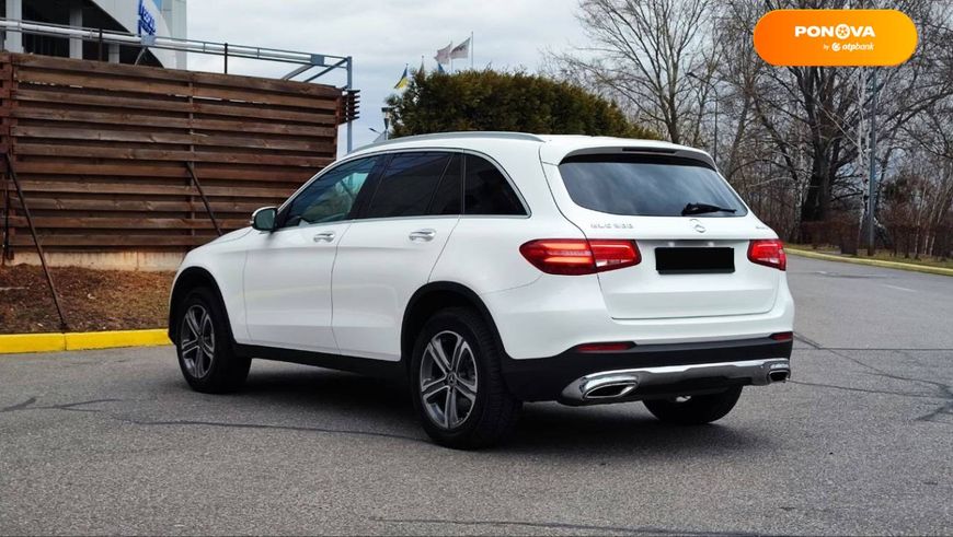 Mercedes-Benz GLC-Class, 2018, Бензин, 1.99 л., 77 тис. км, Позашляховик / Кросовер, Білий, Київ 46438 фото