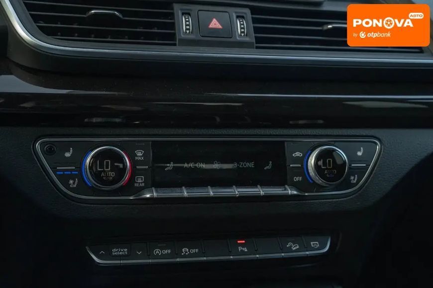 Audi Q5, 2018 г., Бензин, 141 тыс. км, Внедорожник / Кроссовер, Синий, Черновцы AT-10404086 фото