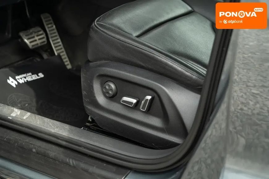 Audi Q3, 2015 г., Бензин, 114 тыс. км, Внедорожник / Кроссовер, Серый, Черновцы AT-10415773 фото