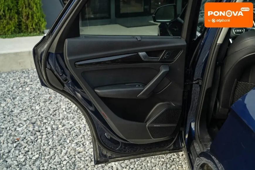 Audi Q5, 2018 г., Бензин, 141 тыс. км, Внедорожник / Кроссовер, Синий, Черновцы AT-10404086 фото