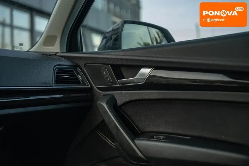 Audi Q5, 2018 г., Бензин, 141 тыс. км, Внедорожник / Кроссовер, Синий, Черновцы AT-10404086 фото