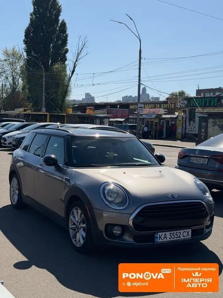 MINI Clubman, 2015 р., Бензин, 125 тис. км, Універсал, Сірий, Київ AT-10431791 фото