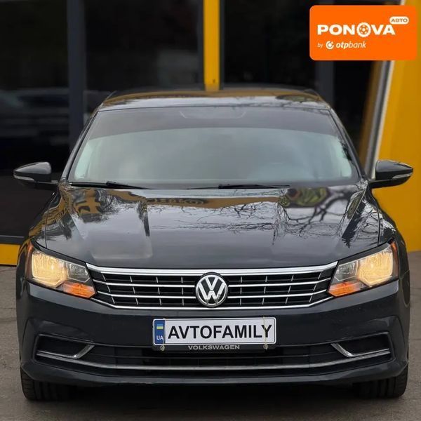 Volkswagen Passat, 2016 р., Бензин, 122 тис. км, Седан, Сірий, Київ AT-10417993 фото