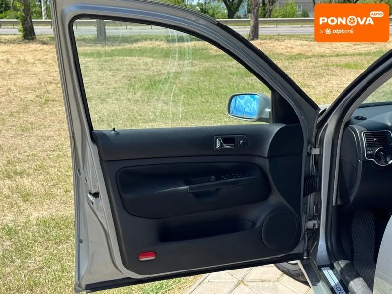 Volkswagen Golf, 2005 г., Газ пропан-бутан / Бензин, 300 тыс. км, Универсал, Серый, Николаев AT-10418648 фото
