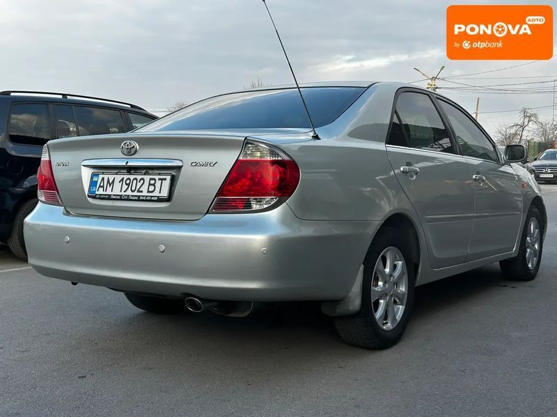 Toyota Camry, 2005 г., Газ пропан-бутан / Бензин, 282 тыс. км, Седан, Серый, Житомир AT-10414561 фото