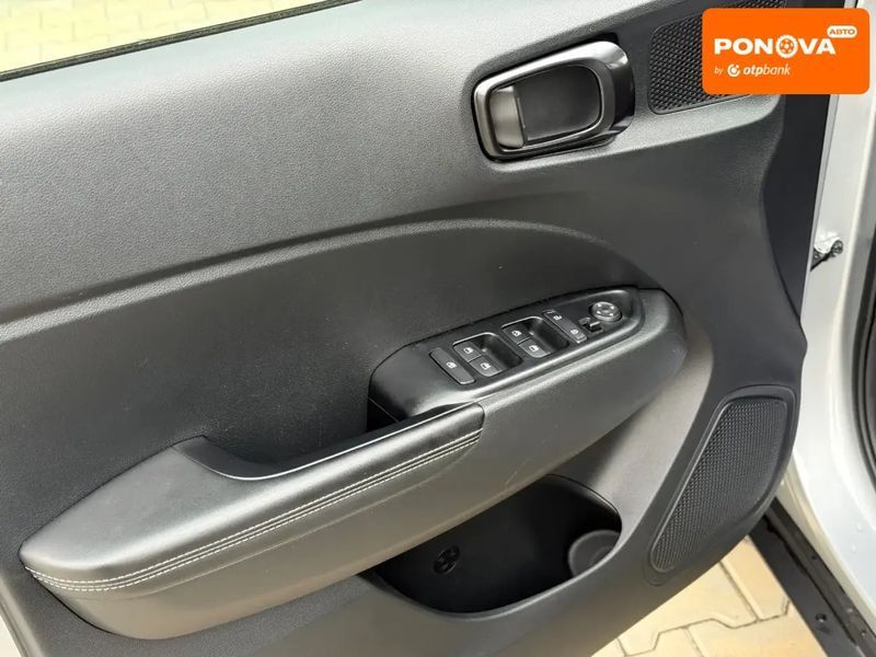 Hyundai Venue, 2022 р., Бензин, 29 тис. км, Позашляховик / Кросовер, Сірий, Одеса AT-10410905 фото