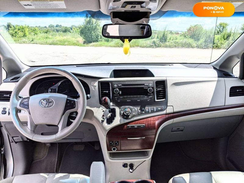 Toyota Sienna, 2013, Газ пропан-бутан / Бензин, 3.5 л., 170 тис. км, Мінівен, Тернопіль Cars-Pr-68697 фото