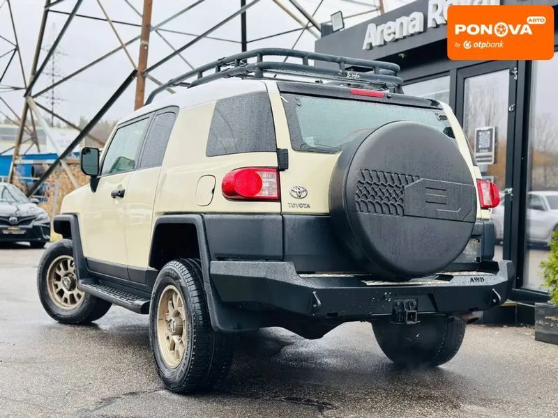 Toyota FJ Cruiser, 2008 г., Газ пропан-бутан / Бензин, 161 тыс. км, Внедорожник / Кроссовер, Бежевый, Харьков AT-10405044 фото