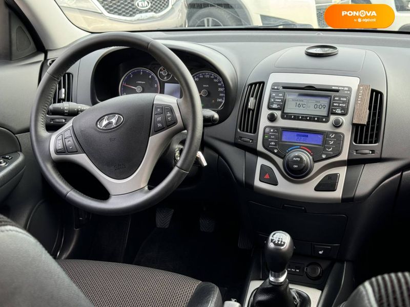 Hyundai i30, 2011, Дизель, 1.6 л., 179 тис. км, Хетчбек, Чорний, Стрий 108408 фото