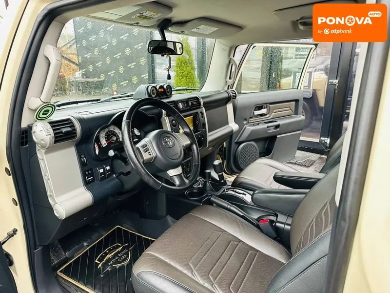 Toyota FJ Cruiser, 2008 г., Газ пропан-бутан / Бензин, 161 тыс. км, Внедорожник / Кроссовер, Бежевый, Харьков AT-10405044 фото