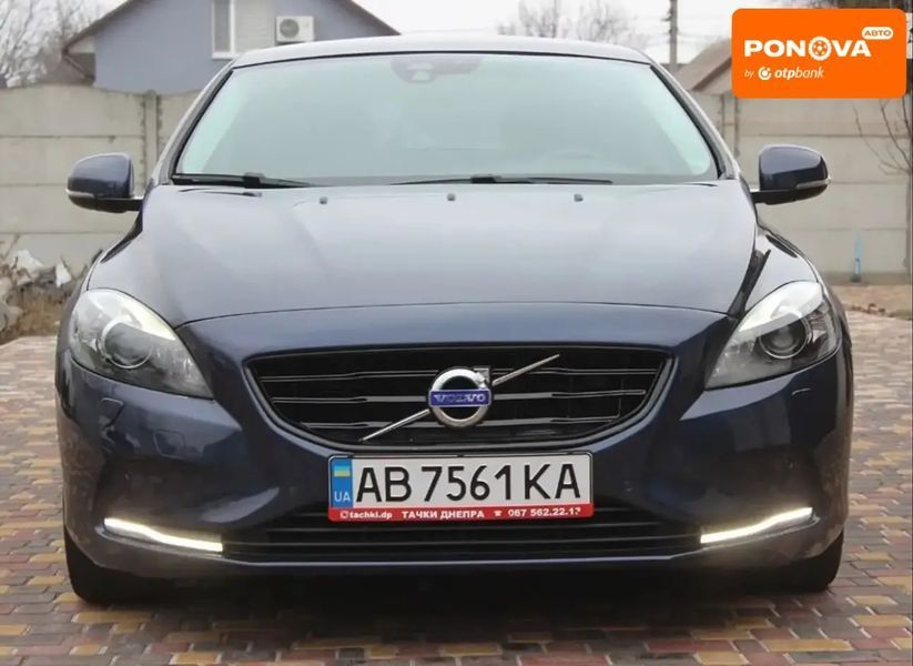 Volvo V40, 2015 р., Дизель, 152 тис. км, Седан, Сірий, Дніпро (Дніпропетровськ) AT-10406721 фото
