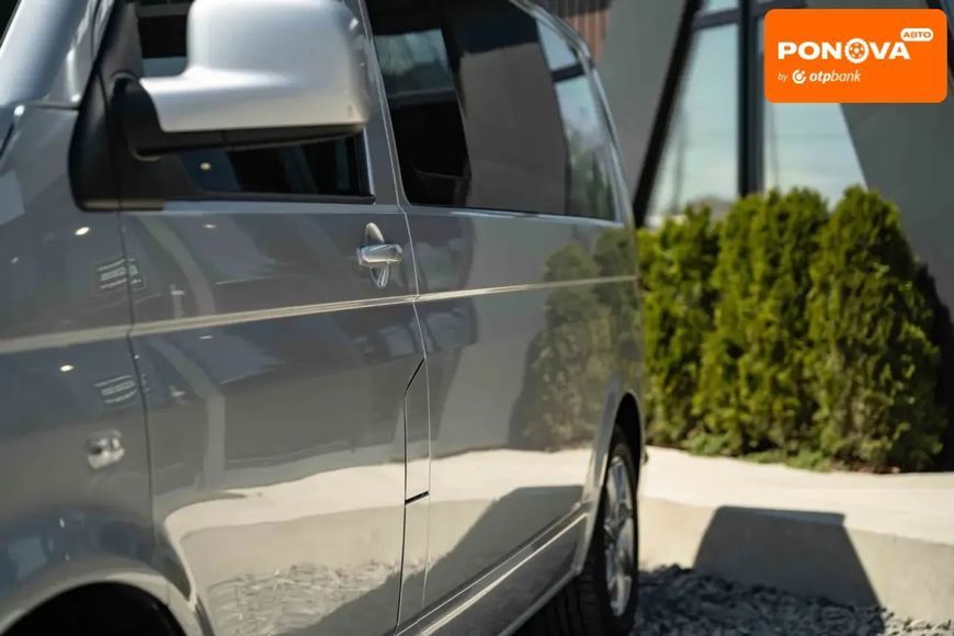 Volkswagen Transporter, 2006 р., Дизель, 106 тис. км, Мінівен, Сірий, Чернівці AT-10417334 фото