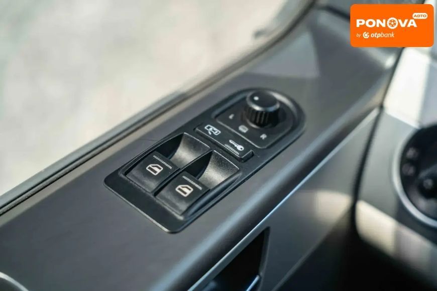 Volkswagen Transporter, 2006 р., Дизель, 106 тис. км, Мінівен, Сірий, Чернівці AT-10417334 фото