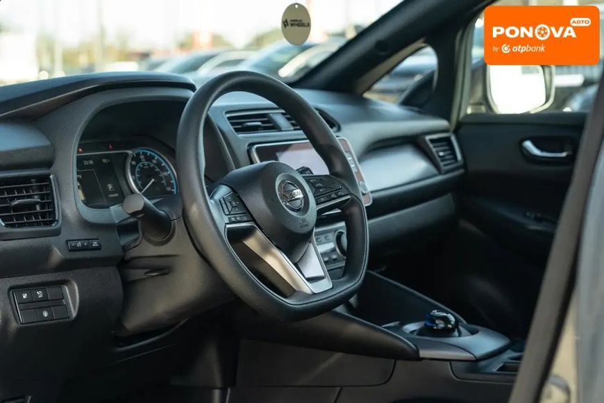Nissan Leaf, 2024 г., Електро, 1 тыс. км, Хетчбек, Серый, Черновцы AT-10412567 фото