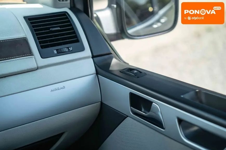 Volkswagen Transporter, 2006 р., Дизель, 106 тис. км, Мінівен, Сірий, Чернівці AT-10417334 фото
