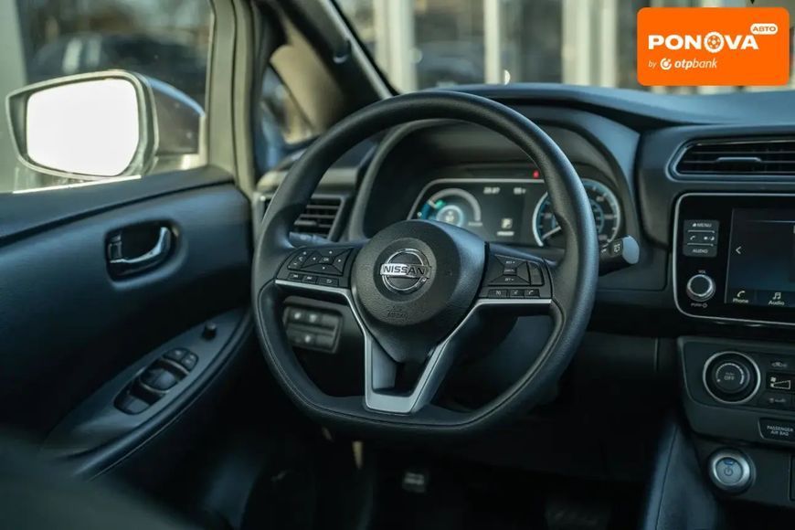 Nissan Leaf, 2024 г., Електро, 1 тыс. км, Хетчбек, Серый, Черновцы AT-10412567 фото